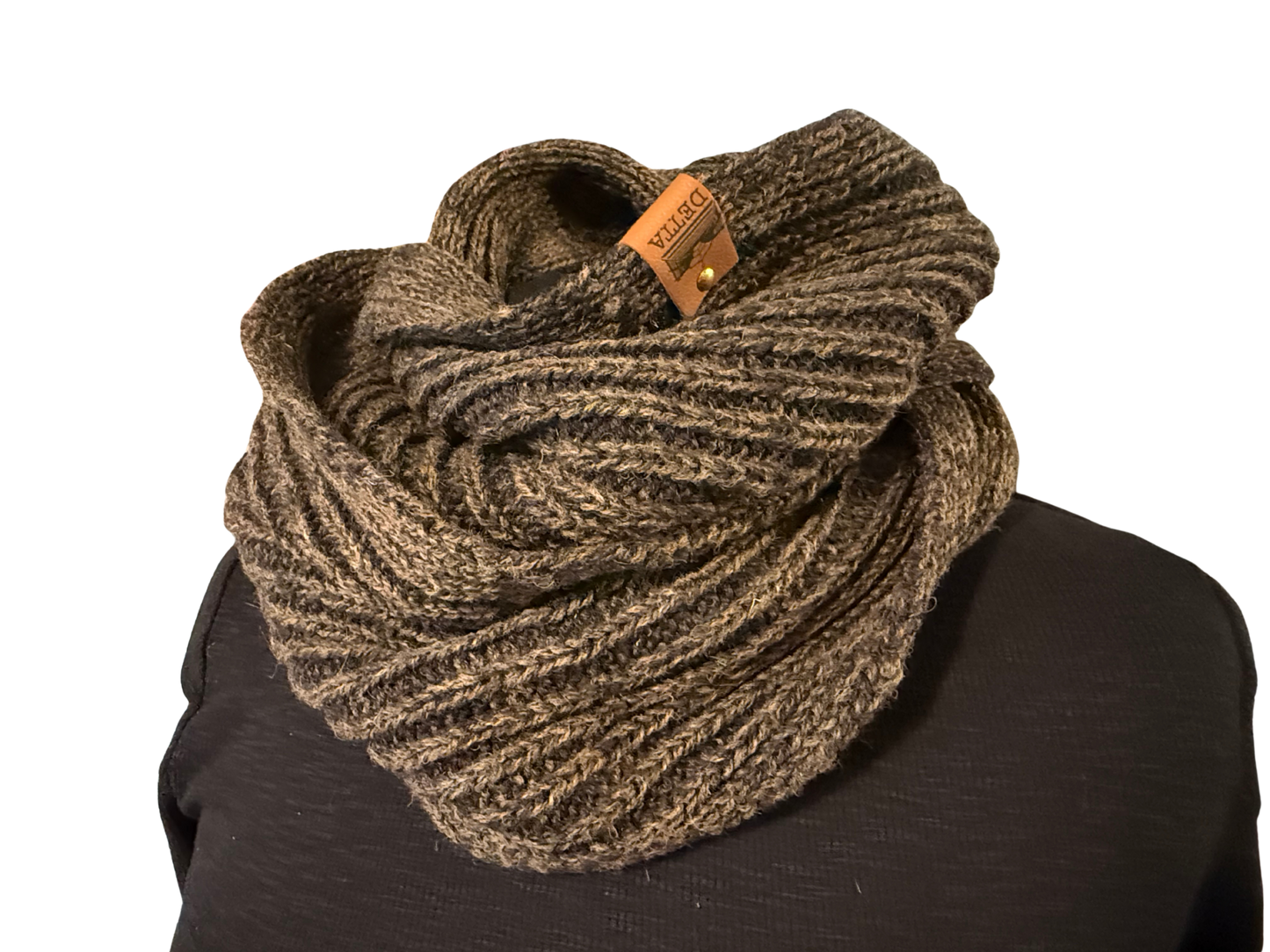 Peat Ribbed Bute Snood