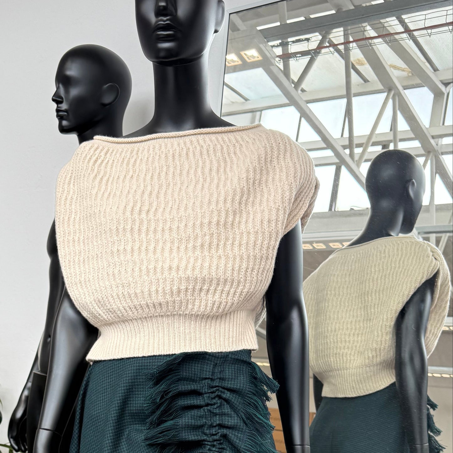 Álainn Lambswool Racked Vest