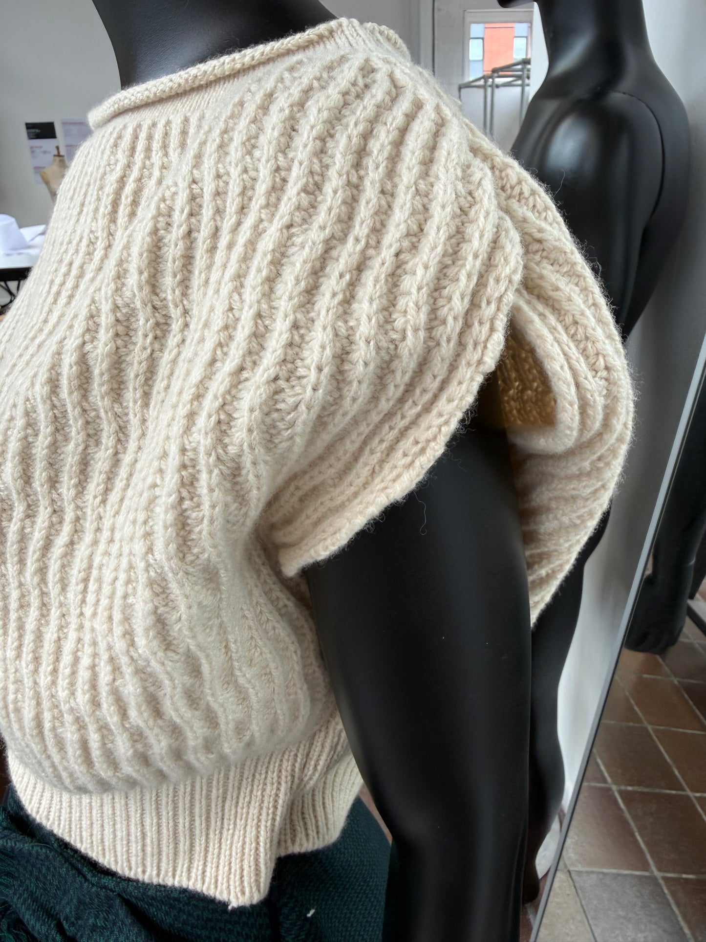 Álainn Lambswool Racked Vest